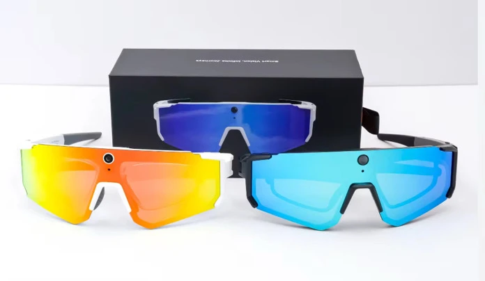 Tres variantes SNT SOLIS frente a su caja: blanca naranja, negra azul y blanca azul